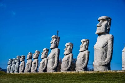 1 Day Tour to Hill of the Buddha, Sapporo and Sake