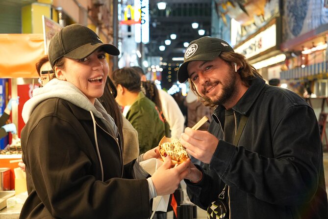 [1 Group Only] Osaka Street Food Tour for Family - The guide makes or breaks the evening