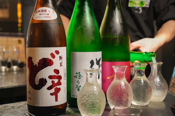[1 Group Only] Tokyo Shinjuku Food Tour for Family - Sake, snacks, and the final Kabukicho stop