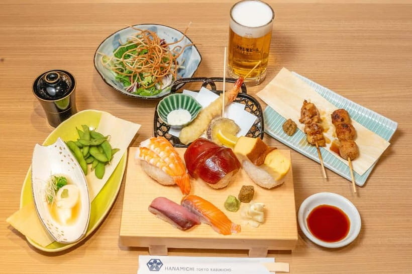 Bon Dance IZAKAYA in Shinjuku, Tokyo - Who will enjoy this evening most