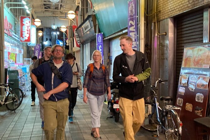 Bouldering, Sake and Food, Local Gem Hiroshima Evening Tour - Who will enjoy this evening most?