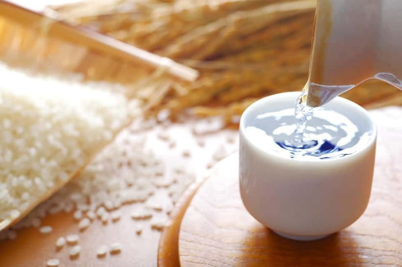 Casual Japanese sake tasting and snack experience, Kabukicho - Amazake gives the evening a soft landing