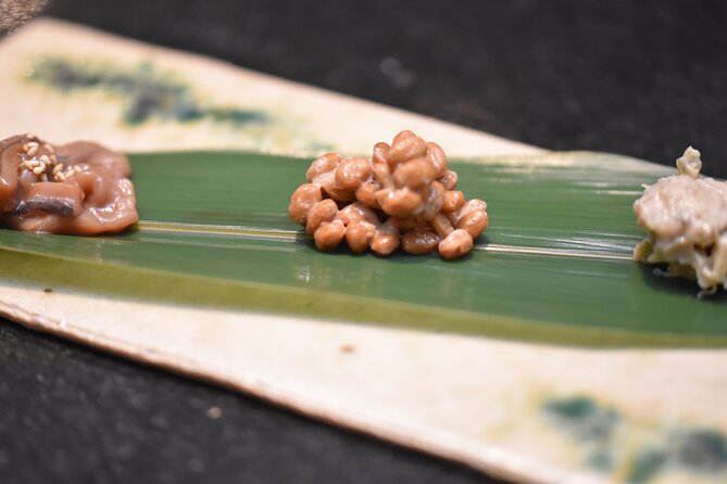 Experience Comparing Sake and Delicacies in shinjyuku - Choosing three sakes from around Japan