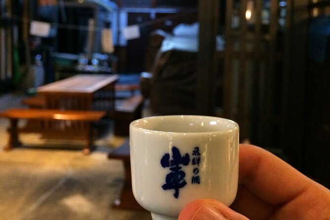EXPERIENCE TAKAYAMA & LOCAL SAKE TASTING with explanation 1 HOUR! - Key points to know before booking