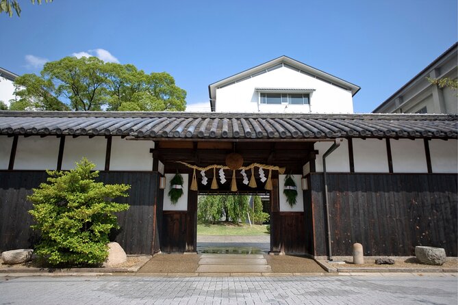 Exploring Nada Sake Breweries Kobe Private Tour with Government-Licensed Guide - Kobe Shushinkan and the Fukuju name