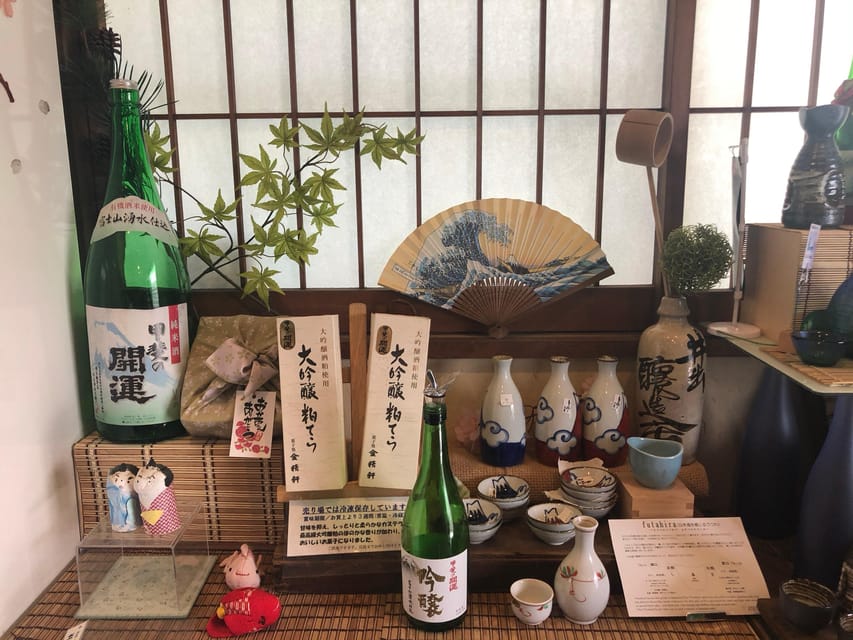 From Tokyo: Mount Fuji, Cruise and Sake Tour - Oishi Park beside Kawaguchi Lake