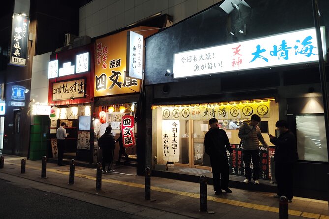 Fukuoka Hakata Sake and Gastronomic Delicacies Tour - What the guide adds to the experience