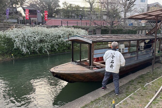 Fushimi Kyoto Walking Tour with Sake Tasting and Canal Boat Ride - Fushimi Yume Hyakushu Cafe gives the route a gentle finish