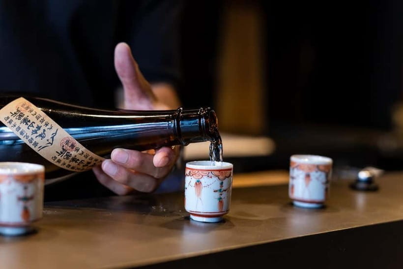 Ginza, Tokyo: Sake Experience with traditional vessels - Finding JIDAI in Ginza