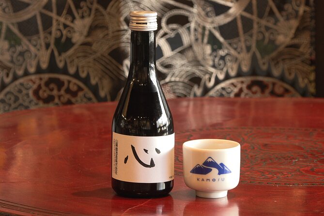 Hiroshima Saijo Sake Tasting Calligraphy and Dinner Private Tour - Sanyotsuru turns calligraphy into a personal souvenir