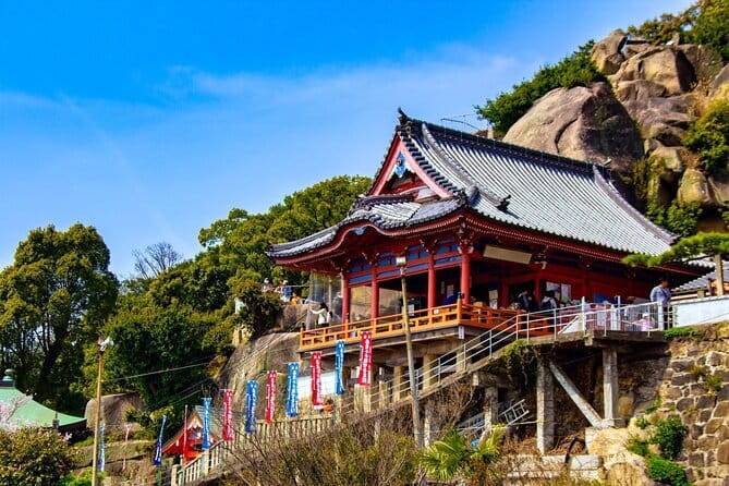 Hiroshima Saijo Sake Tasting Guided Tour - 7 Breweries in 2 Hours - Saijotsuru and the small-producer feel