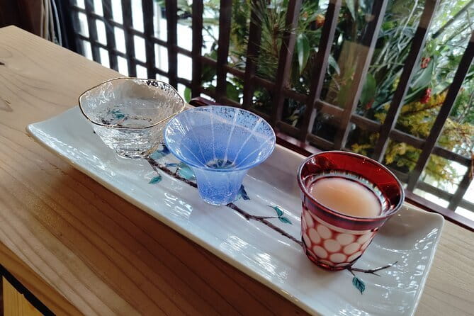Hiroshima Saijo Sake Tasting Guided Tour - 7 Breweries in 2 Hours - Starting at Saijo Station and Saijosakagura-dori