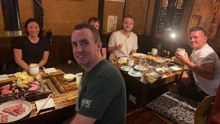 In Fukuoka! Guide to an Izakaya only 100% locals know. - Meeting under the red lantern at Kego Park