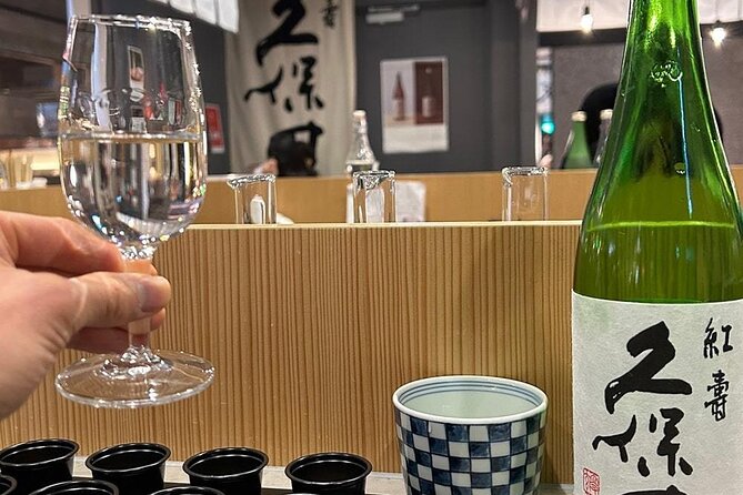 Japanese Sake & AI Leisurely Tasting Plan at Kubota Sake Bar - What the Price Includes at $40.95