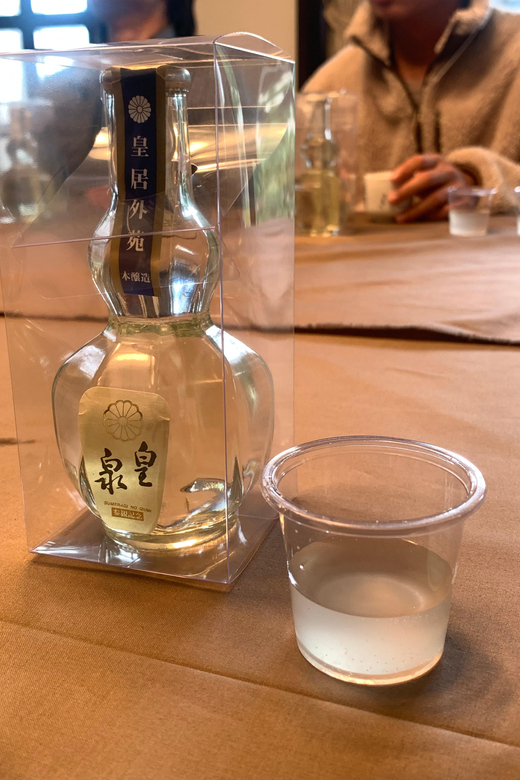 Kobe: Sake Brewery Tour with Tasting and Kobe Beef Bites - Key points at a glance
