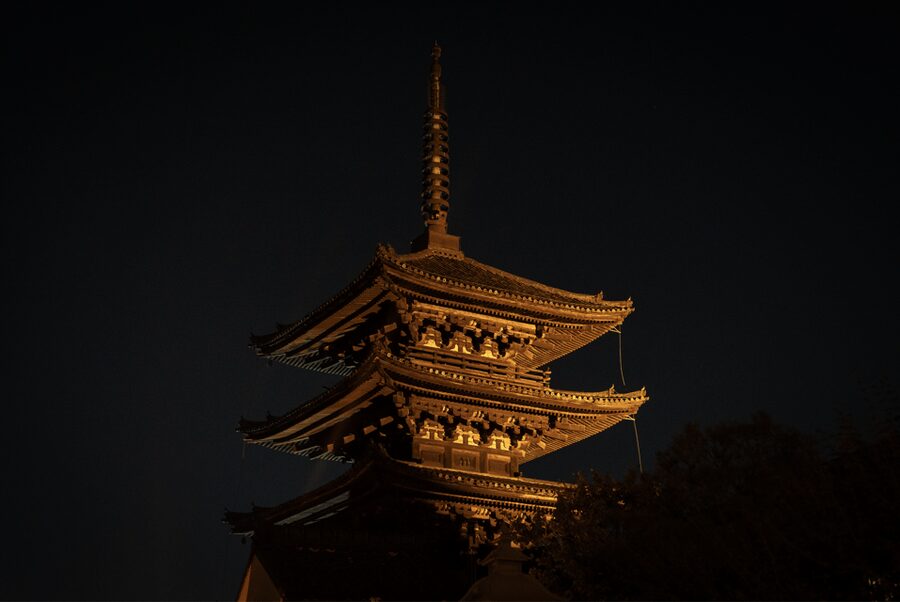 Kyoto: Izakaya Bars Guided Walking Tour - Kawaramachi, where the evening gets going
