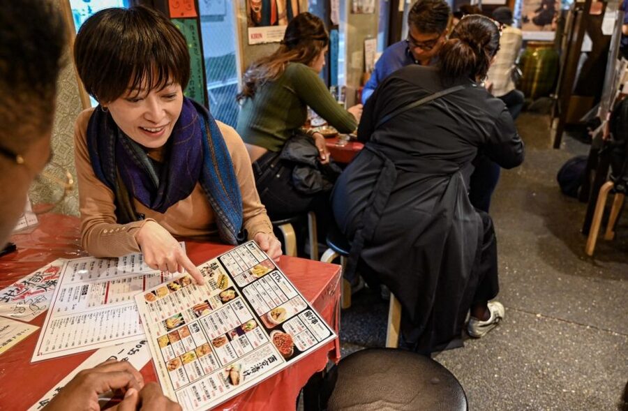 Kyoto: Izakaya Food Tour with Local Guide - Meeting point, timing, and practical details