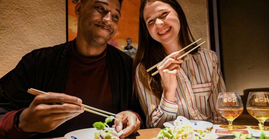 Kyoto: Izakaya Food Tour with Local Guide - Three hours of small plates and local drinks