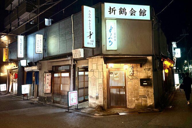 Kyoto Night Foodie Tour – Hidden Izakayas & Local Flavors - A small bar and the feel of standing-bar life