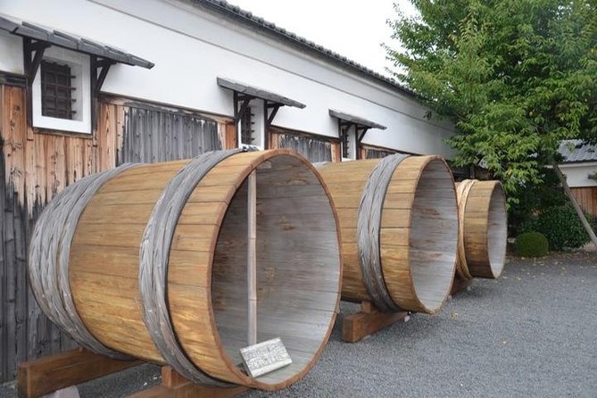 Kyoto Sake Brewery Tour with Lunch - Comparing a small brewery with Gekkeikan