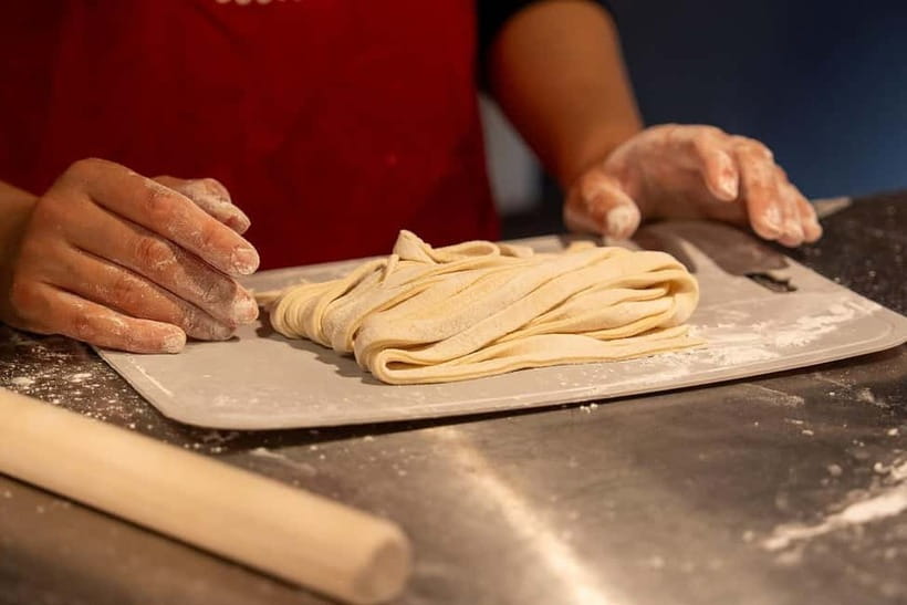 Kyoto Udon & Tempura Cooking Class with Professional Chefs - What you are really learning in two hours