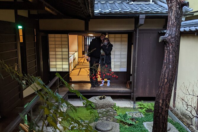 Nara - Craft Beer, Sake & Food Walking Tour - What the guide adds, and where the tour may fall short