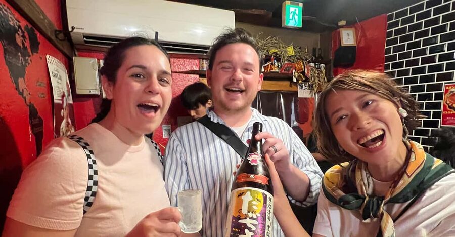 Osaka Bar Hopping | Explore Hidden Bars & Izakayas in Namba - First stop: 30 minutes for a first drink