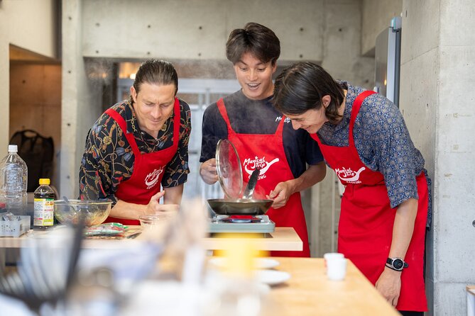 Osaka Home Feast Cooking and Sake Experience - Why this Osaka class feels different