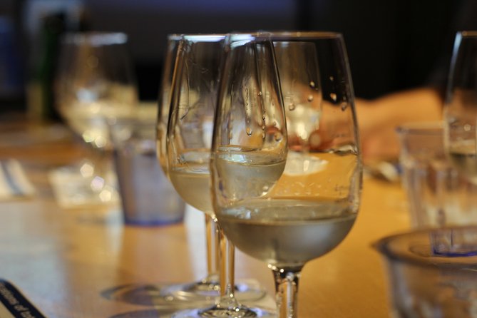 Private Japanese Sake Tasting Lecture in Niigata - Key points to know before booking