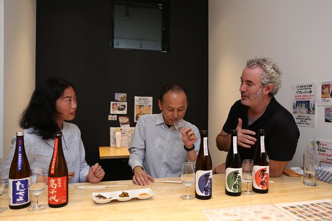 Private Sake Tasting in Central Kyoto with Sake Sommelier - A standing bar in central Kyoto