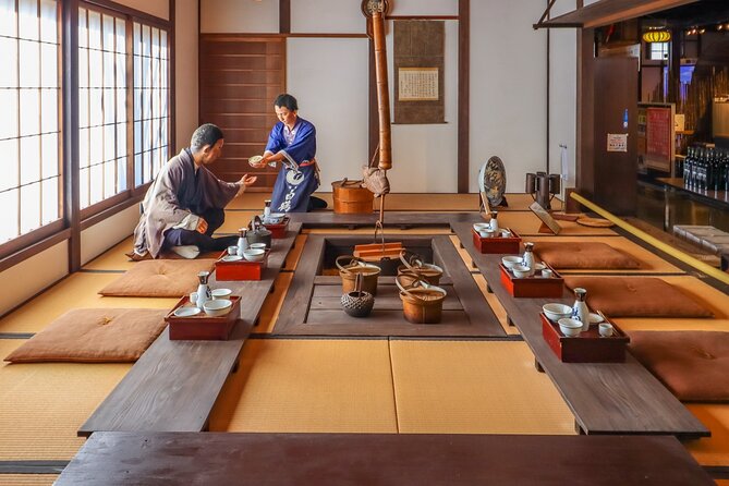 Sake Brewery and Japanese Life Experience Tour in Kobe - Oyasutei Ichiba and Kobe’s older shopping streets