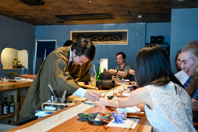 Sake "Omakase" in Osaka : Guided Tasting by a Active Sake brewer - Meeting Yuki at Sake Pairing Bar Potan