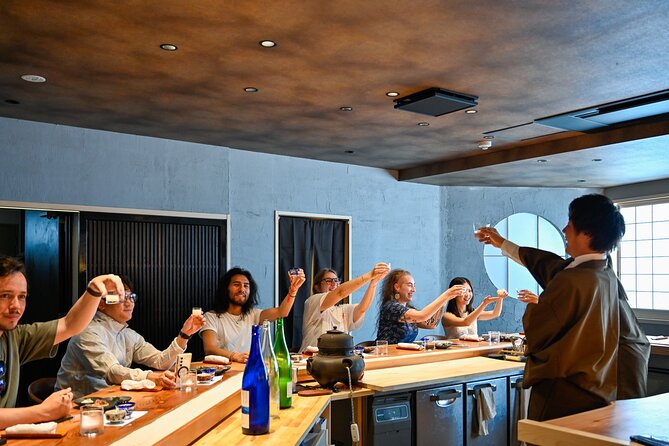 Sake "Omakase" in Osaka : Guided Tasting by a Active Sake brewer - Why an Active Brewer Changes the Lesson