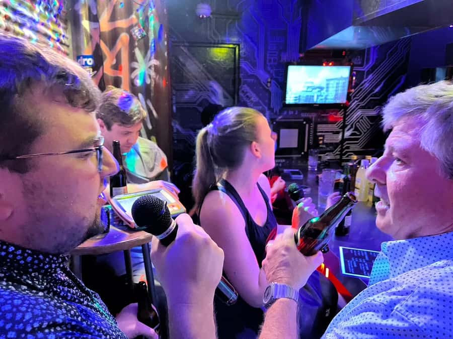 Shinjuku: bar hopping night tour at Japanese Izakaya - Key points to know before booking