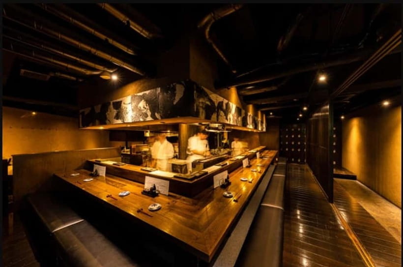 Tokyo: Izakaya Bar Experience at Kuuraku Ginza Reservation - The seven-skewer course is the best middle ground