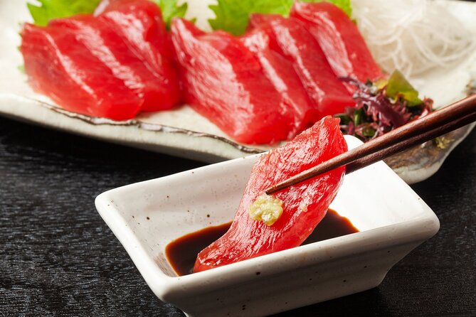 Tokyo: Live Shamisen guitar and Izakaya Experience - Starting near Kaminarimon at 6:00 pm