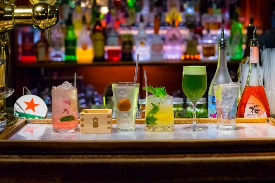 Tokyo: Luxury Sake, Cocktail, and Whiskey Pairing Tour - Who should book this evening?