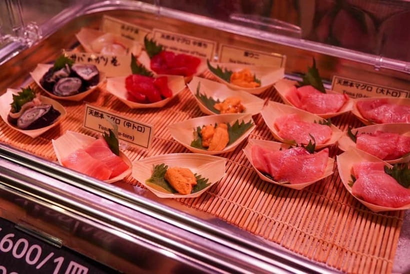 Tokyo: Private Tsukiji Street Food & Sake with Local Guide - Five things to know before you book