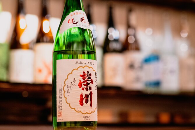 Tokyo Sake Tour with a Local Guide, Private & Tailored to Your Taste - Omoide Yokocho and the atmosphere of old Shinjuku