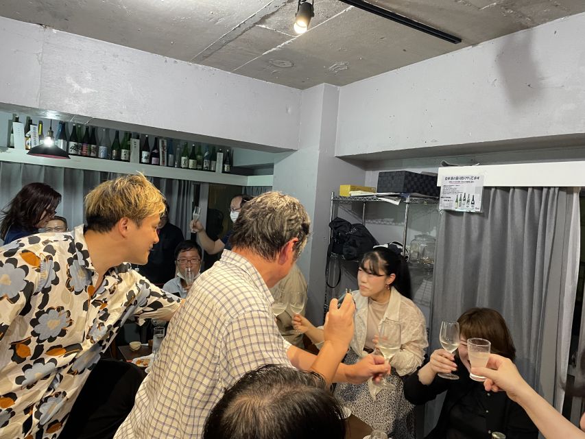 Tsukiji: Outer Market Walking Tour & Sake Tasting Experience - What you actually pay for at the market