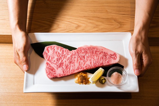 Wagyu & Sake Pairing in Shinjuku – Steak, Shabu-Shabu & More - What the wagyu lesson adds to dinner